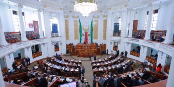 Reforma a la Constitución de la Ciudad de México no faculta al Estado para expropiar bienes a particulares, considera especialista de la UAS