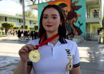 El sinaloense y estudiante de Gastronomía de la UAS, Marco Verde; da golpe de autoridad en debut olímpico.