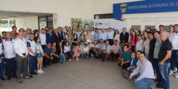 El Gobernador debería de estar inaugurando aulas, techumbres, canchas y gimnasios en la UAS; es el llamado aparejado a la resolución del conflicto, señala Robespierre Lizárraga