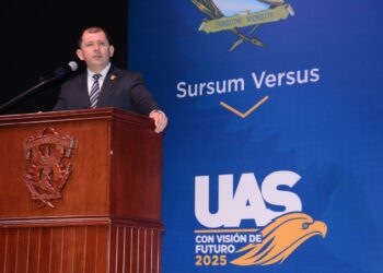 Robespierre Lizárraga llama al Gobernador a “serenarse”, se conduzca con respeto a la UAS, se abra al diálogo y no se contradiga diciendo que no tiene conflicto con la Universidad