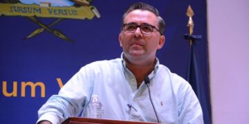 El sinaloense y estudiante de Gastronomía de la UAS, Marco Verde; da golpe de autoridad en debut olímpico.