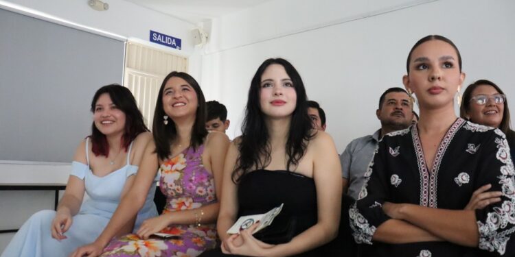 Orgullosos y con un nuevo camino, egresa la generación 2020-2024 de la Licenciatura en Ciencias Antropológicas de la UAS