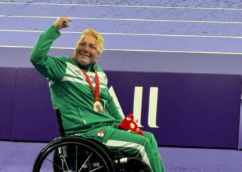 ¡Orgullosamente Águila UAS! La paratleta universitaria Rosa María Guerrero logra la medalla de bronce en lanzamiento de disco F55 en los Juegos Paralímpicos del París 2024