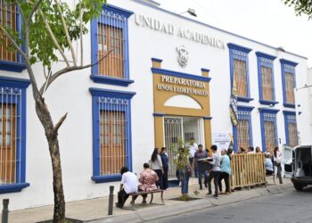 Incentivando y motivando la curiosidad científica de los estudiantes, se realizó la edición 17 del Concurso Nacional de Talentos de Física