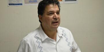 Para evaluar los avances doctorales, la Facultad de Ciencias de la Educación de la UAS realizó el coloquio de investigación educativa