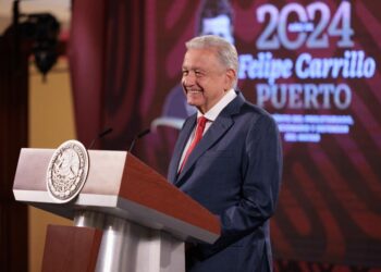 Egresado de la Facultad de Ciencias Físico Matemáticas de la UAS brinda charla sobre Particiones cíclicas por intervalos y la transformada de Markov