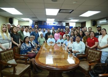 En nada abonan las desafortunadas expresiones del Gobernador sobre el atentado contra Arnoldo Valle; son terribles y graves, advierte Robespierre Lizárraga