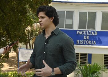 El sinaloense y estudiante de Gastronomía de la UAS, Marco Verde; da golpe de autoridad en debut olímpico.