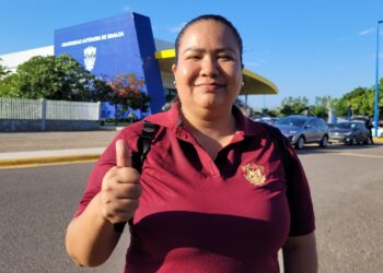 Jóvenes graduados de la Facultad de Derecho Culiacán, le hacen un llamado enérgico al Gobierno del Estado y le solicitan respeto a la Autonomía de la Universidad que tanto ha costado construir