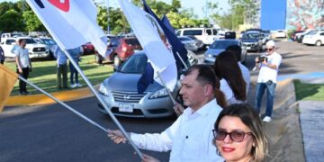 En alrededor de 450 vehículos, universitarios realizan perifoneo en todo el estado denunciando el ataque y el discurso de odio del Gobernador contra la UAS