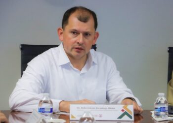 Robespierre Lizárraga signa convenio con CONFIE, materializando el apoyo presupuestal para un proyecto dirigido por un investigador de la Facultad de Agronomía de la UAS