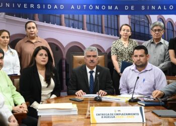 En busca de garantizar la estabilidad laboral de los trabajadores, entrega el SUNTUAS a las autoridades universitarias el Emplazamiento a Huelga 2024-2025