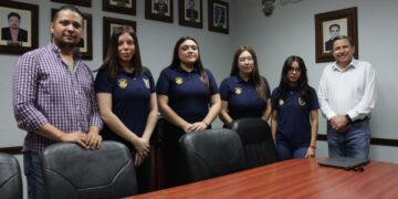 ¡La UAS no se detiene! Estudiantes de Mercadotecnia de la FCA son campeones en el Maratón Nacional de Conocimiento 2024 de la ANFECA