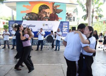Consolidada por su excelencia académica y la formación integral de sus estudiantes, la Preparatoria Emiliano Zapata de la UAS celebra 56 años de su fundación