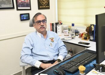 Catedrático de la UAS presenta ponencias son el uso de la Inteligencia Artificial en la educación en el Simposio Internacional SOMECE 2024