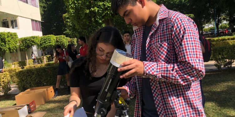 Lleva a cabo la UAS la segunda edición de la Olimpiada de Astronomía del nivel Bachillerato; los ganadores la representarán en la etapa estatal