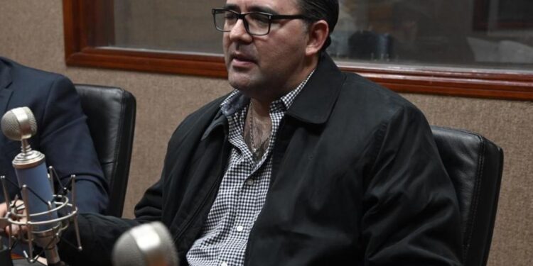 En lugar de hacer interpretaciones “torcidas y falacias”, el Congreso debe cumplir con la sentencia de amparo que ganó la UAS en contra de la Ley Estatal de Educación Superior, advierten abogados