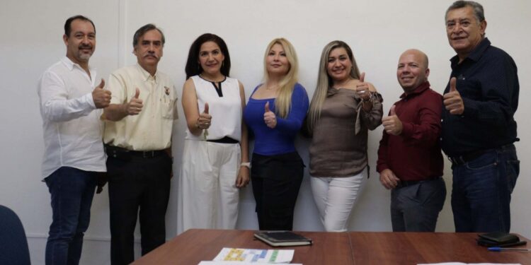 Expertos de la UAS participan en el Coloquio Internacional de Investigación Educativa de la Red Durango de Investigadores Educativos (ReDIE)