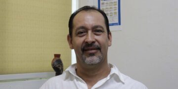 Enrique Ibarra, miembro del Centro de Innovación y Desarrollo Educativo de la UAS, recibe el Reconocimiento Investigador Consolidado 2024