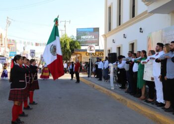 Con desfile y acto cívico, conmemoran en Elota el Día de la Revolución Mexicana