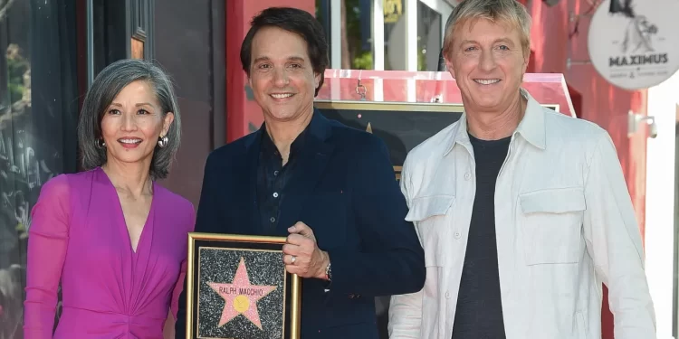 Ralph Macchio develó su estrella en el Paseo de la Fama de Hollywood