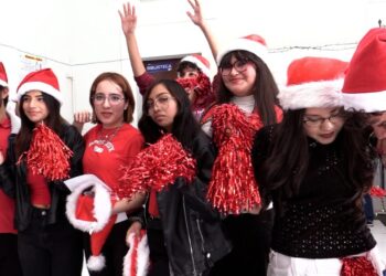 Con la participación de estudiantes de todos los grados educativos, la Preparatoria Fausto Medina Viedas lleva a cabo su Festival Navideño 2024