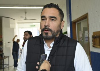 La Preparatoria Hermanos Flores Magón se unió a la implementación del sistema de control de entrada y salida digital estudiantil