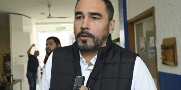 La Preparatoria Hermanos Flores Magón se unió a la implementación del sistema de control de entrada y salida digital estudiantil