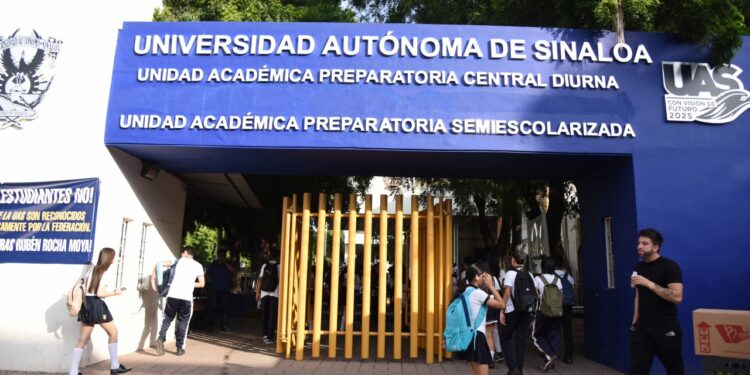 El Nuevo Modelo Curricular del Bachillerato UAS 2024 lleva un avance significativo, formando a jóvenes con humanismo y creadores de su entorno