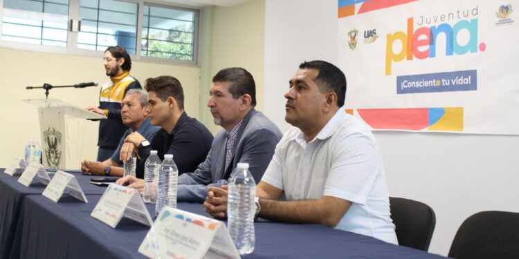 Para el desarrollo y crecimiento de los estudiantes, llega el programa Juventud Plena a la Facultad de Educación Física y Deporte de la UAS