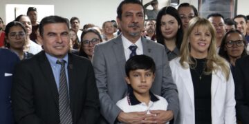 Distinguidos catedráticos de la UAS presentan el libro “Historia del Deporte Universitario”, que cuenta los inicios de éste desde 1905 a la fecha