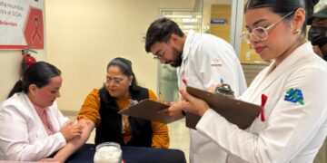 Con gran éxito culmina la Jornada PrevenIMSS-UAS 2024 en todo el estado, vacunando a más de 15 mil integrantes de la comunidad universitaria