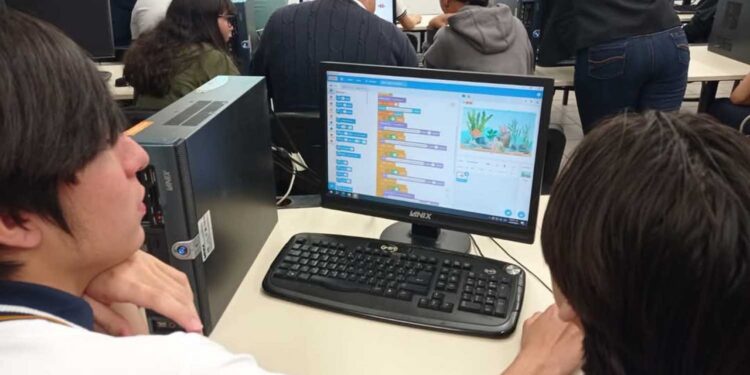 Para desarrollar habilidades y explotar el pensamiento computacional, convocan al Segundo Concurso de Programación CODE UAS 2025