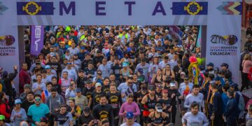 «Este Maratón es paz», Rocha Moya da el banderazo de salida del Maratón Internacional de Culiacán 2025