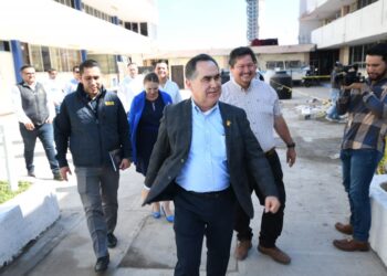 Supervisa el Rector Jesús Madueña el avance de las obras en las Facultades de Ciencias del Mar y Arquitectura y Diseño, ambas en Mazatlán