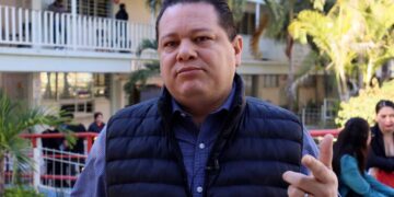 La Inteligencia Artificial china DeepSeek irrumpe en el mercado con una propuesta innovadora que desafía la hegemonía de las grandes empresas