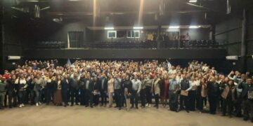 Con un llamado a fortalecer la unidad y concentrarse en las funciones sustantivas de la UAS, el Rector Jesús Madueña entregó 183 titularidades a docentes de la Unidad Regional Norte