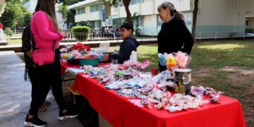 El Día de San Valentín, una fecha que beneficiará a ciertos sectores de la economía; sin embargo, recomiendan cuidar su bolsillo y evitar endeudarse