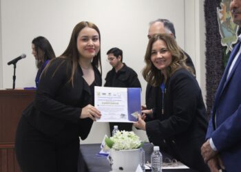La UAS, a través de la Unidad de Bienestar Universitario, clausuró de manera satisfactoria la tercera edición del Diplomado en Salud y Bienestar Integral