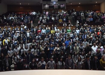 ¡Gran logro académico! Se gradúan 170 estudiantes del Programa Infantil Sabatino de Inglés del Centro de Estudio de Idiomas de la UAS