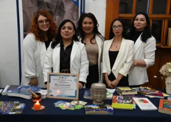 ¡Hoy último día en la Zona Centro! Alumnos de otros subsistemas acuden a la Muestra Profesiográfica entusiasmados por la oferta educativa de la UAS