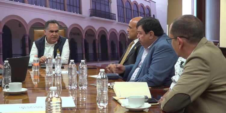 Mantienen reunión el Rector Jesús Madueña e Hydra Desarrollos para dar continuidad al convenio para la práctica del Jiu jitsu, entre otros temas