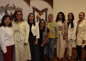 ¡Mujeres orgullosamente UAS! Entrega el Rector reconocimientos a 243 universitarias integrantes del Sistema Nacional de Investigadoras e Investigadores