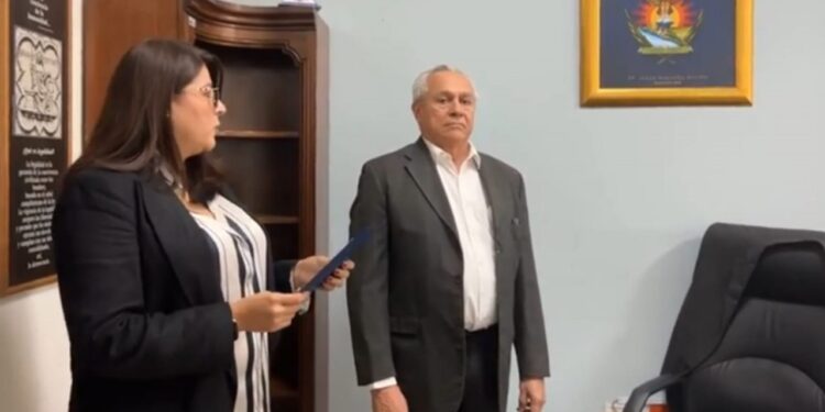 Alfonso Carlos Ontiveros Salas rinde protesta como nuevo Director de Asuntos Jurídicos de la Universidad Autónoma de Sinaloa