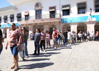 Gran algarabía y emoción por el carnaval se vive en Mazatlán