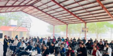 Realizan capacitación en emergencias médicas y protocolos de Protección Civil en la Preparatoria Casa Blanca y sus extensiones