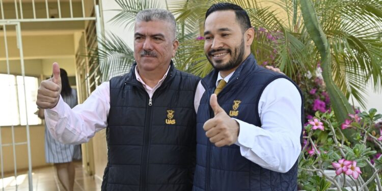 ¡¡Lo hacen de nuevo!! Estudiantes de las prepas de la UAS obtienen oro y plata en la XXXIV Olimpiada Nacional de Química