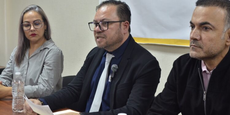 Solo dos de cuatro postulantes que solicitaron su registro para contender en la elección de la persona Titular de la Rectoría de la UAS cumplieron con lo establecido, informó la Comisión de Elecciones y Consultas