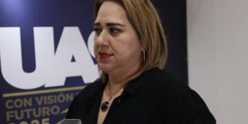 Catedráticos agradecen a la UAS por reconocer sus años de trabajo y brindarles certeza laboral con la entrega de titularidades académicas