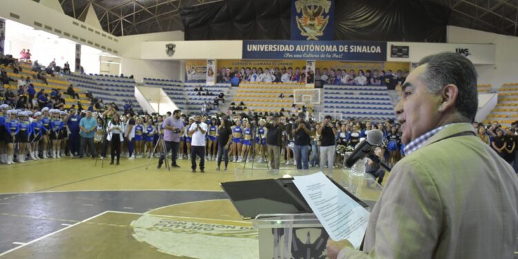 Para fortalecer los valores cívicos y la formación integral, realiza la UAS el Encuentro Regional de Bandas de Guerra, Escoltas de Bandera, Porristas y Bastoneras